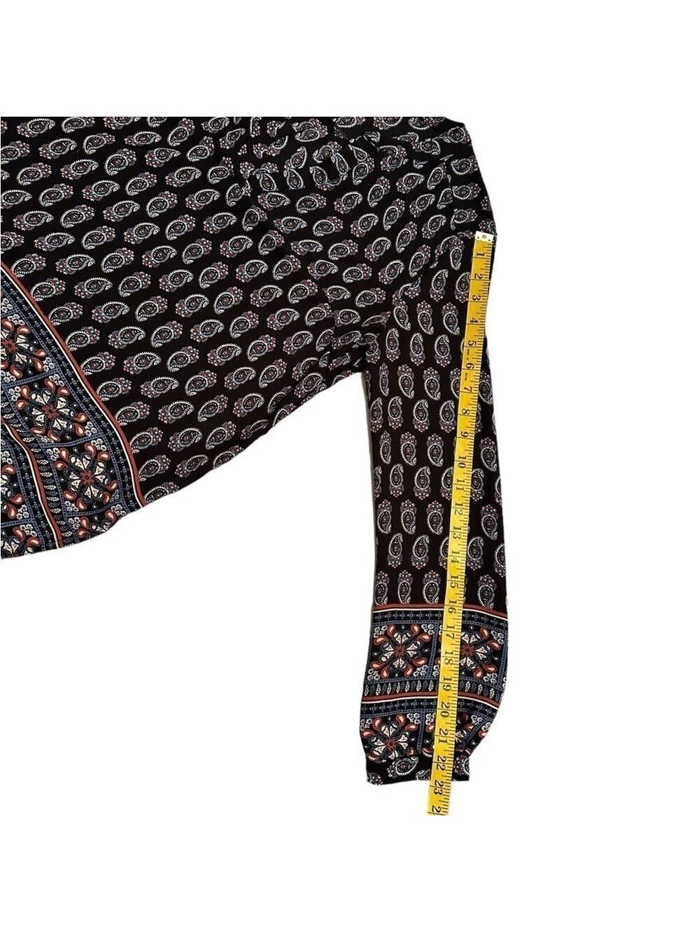 Lush Paisley Summer Sheer Blouse Womens Medium Black, Blue, Red Long Sleeves - Picture 10 of 16